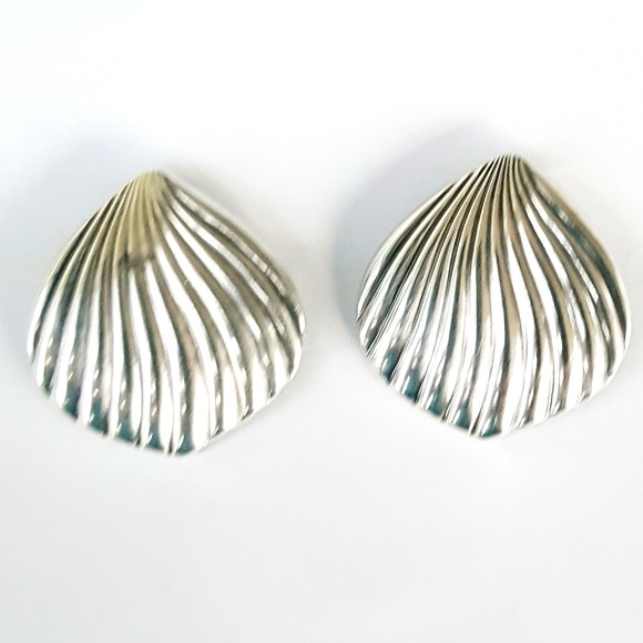 Sea Shell Post Earrings Sterling Vintage 1980s - Picture 2 of 8